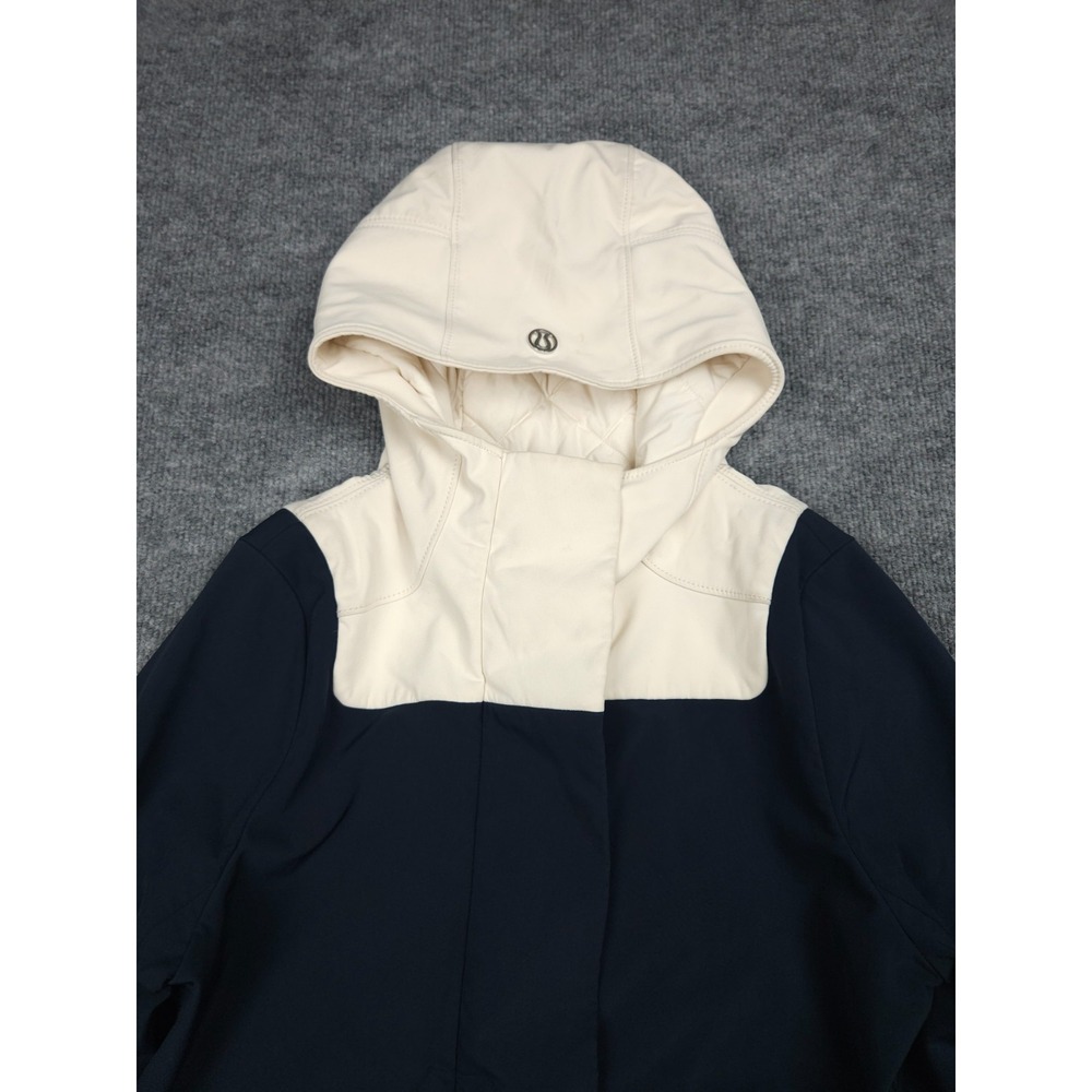 Lululemon‎ Dance Studio Jacket Women's Small Navy Blue White Ivory